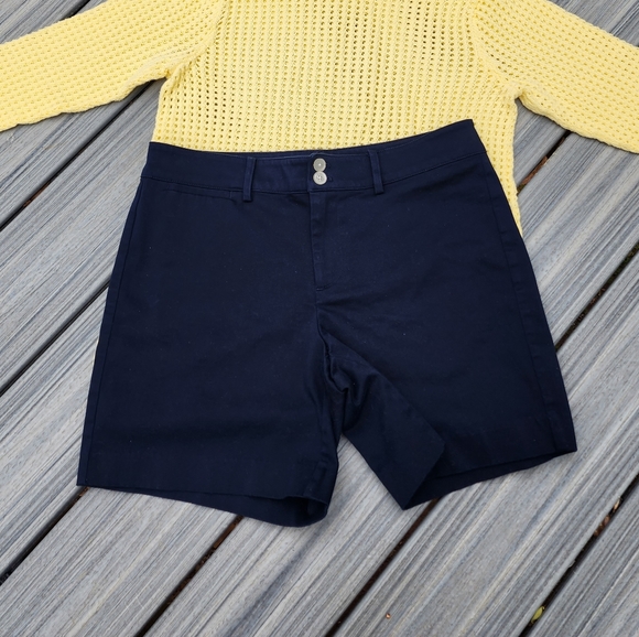 Chaps Pants - Sz 8 Chaps navy classic shorts